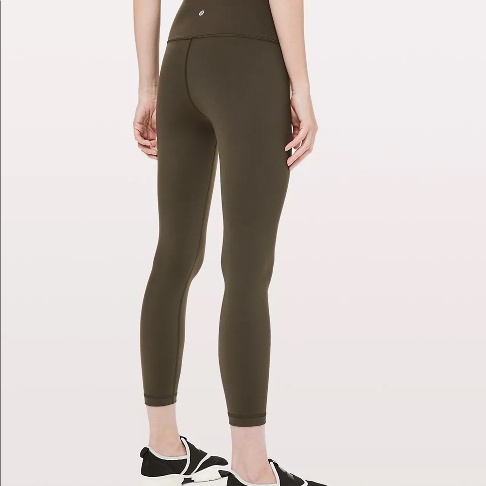 💫 Lulu lemon army green leggings